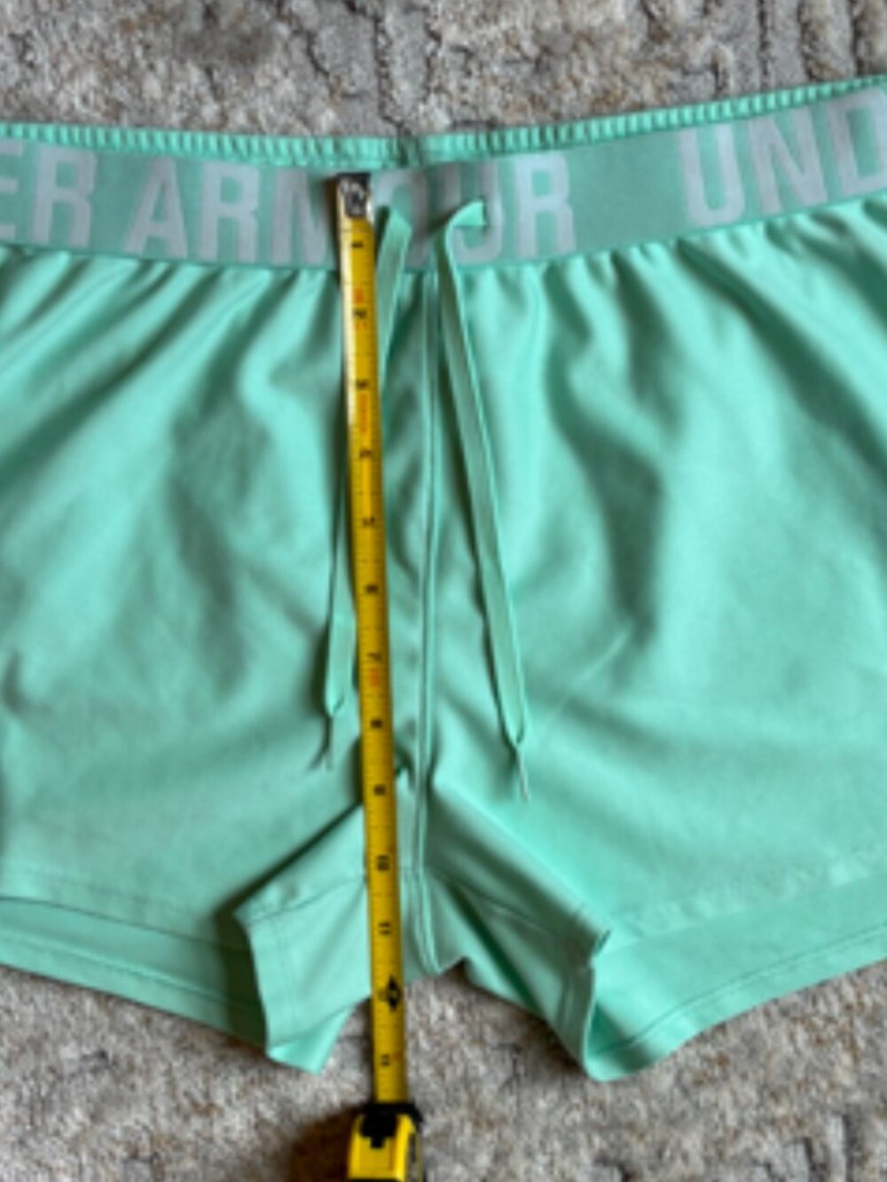 UNDER ARMOUR HeatGear Mint Teal Running Shorts Size M - Picture 6 of 6